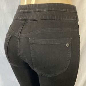 WIT & WISDOM Jeans Tummy Control Size 6 Skinny Glider Black Jeggings NWOT
